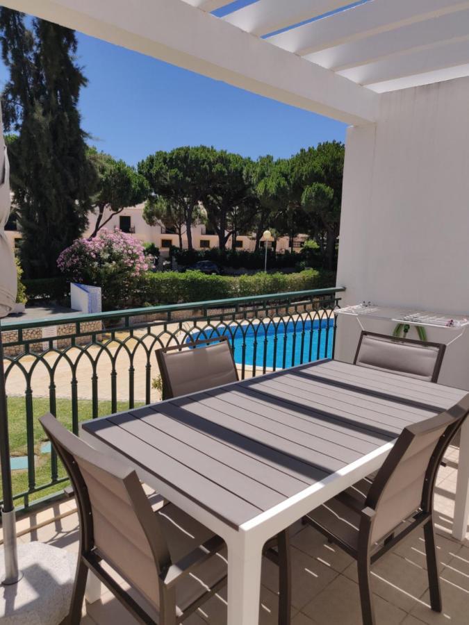 Comfortable apartment, Algarve Albufeira, 10 mn walk from Falésia beach Olhos de Agua  Esterno foto