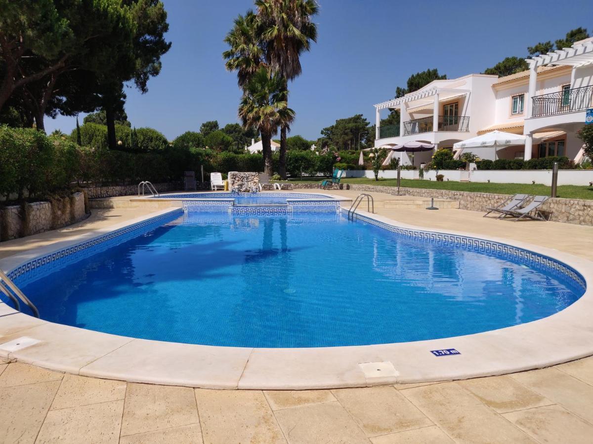 Comfortable apartment, Algarve Albufeira, 10 mn walk from Falésia beach Olhos de Agua  Esterno foto